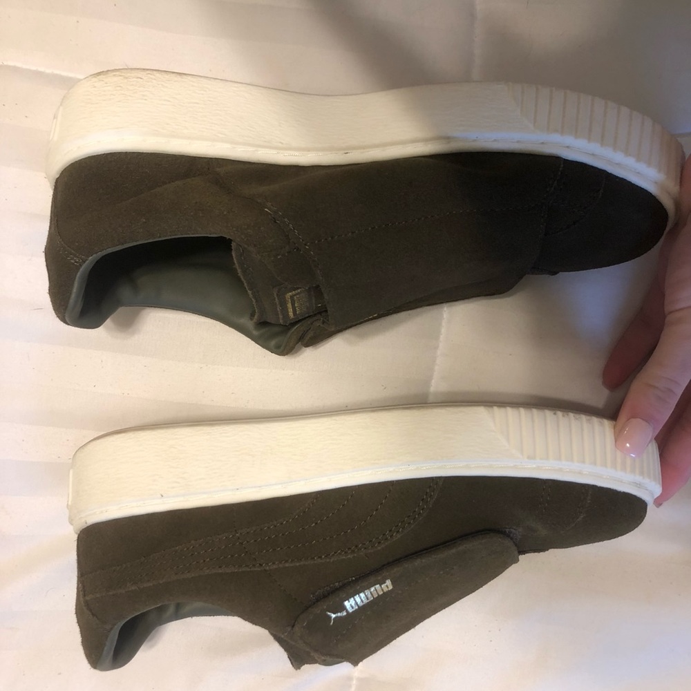 Puma army green tennis shoes!!!